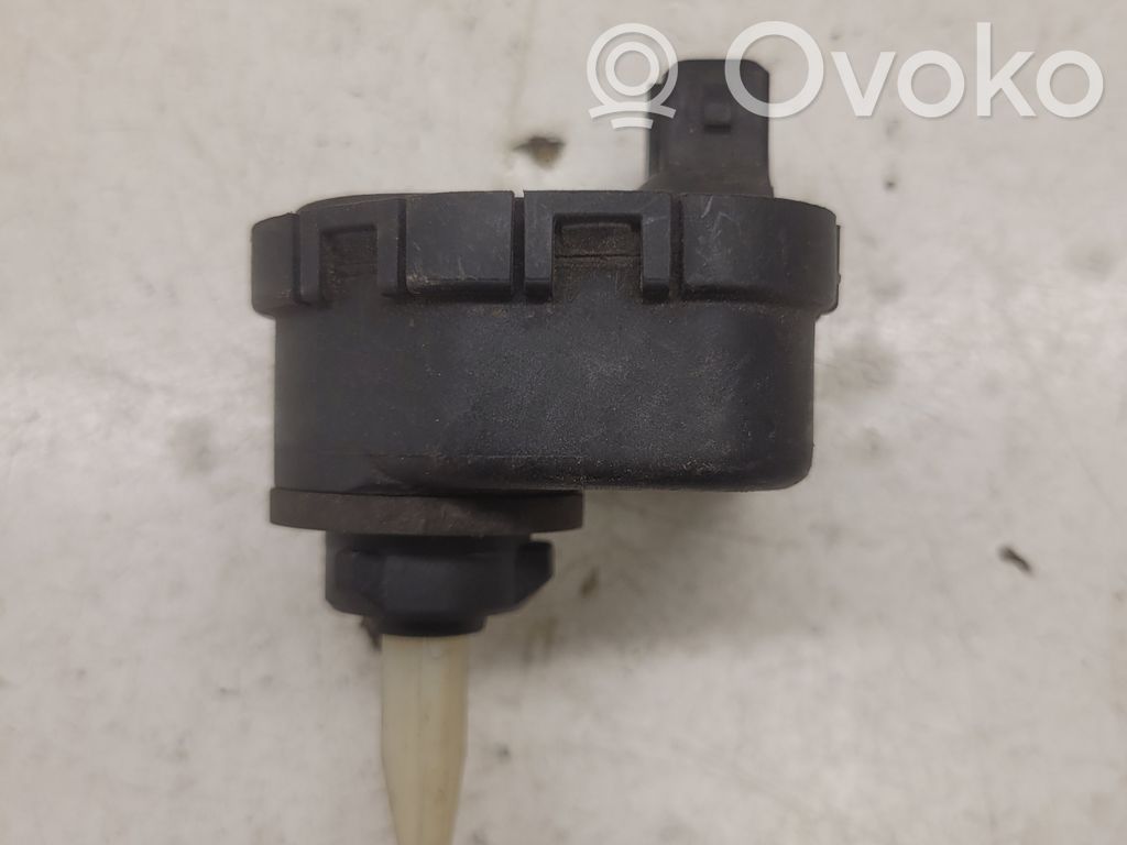 Audi A8 S8 D2 4D Scheinwerferstellmotor 