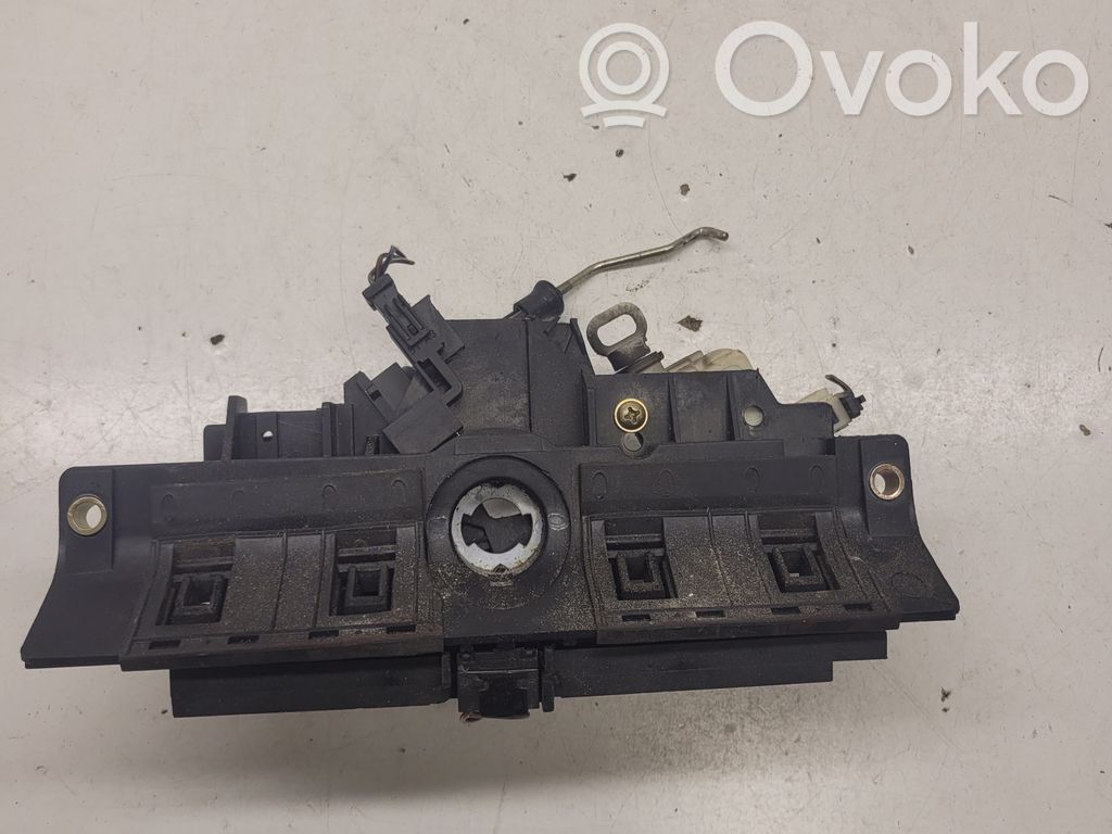 Audi A6 S6 C5 4B Tailgate/trunk/boot lock/catch/latch 
