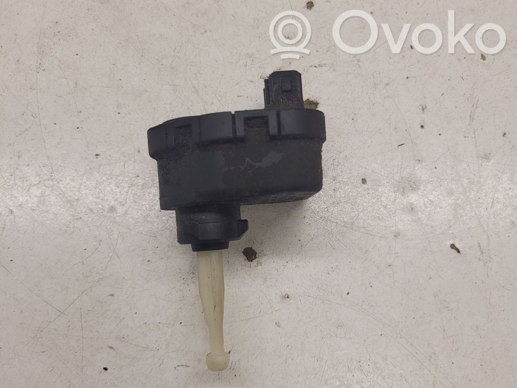 Audi A8 S8 D2 4D Scheinwerferstellmotor 