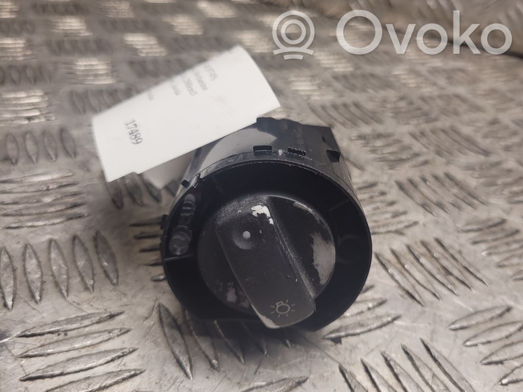 Audi A6 S6 C5 4B Interruptor de luz 