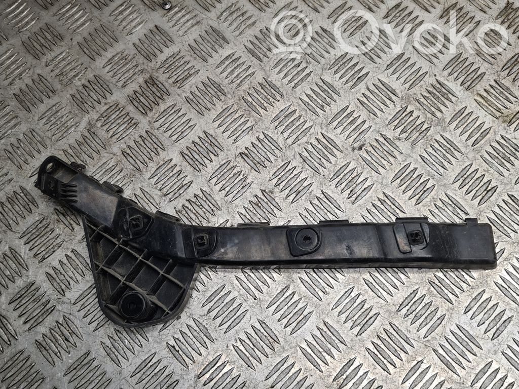 KIA Ceed Soporte de montaje del parachoques trasero 