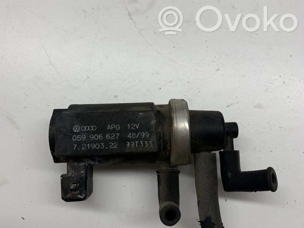 Audi A6 S6 C5 4B Zawór podciśnienia / Elektrozawór turbiny 