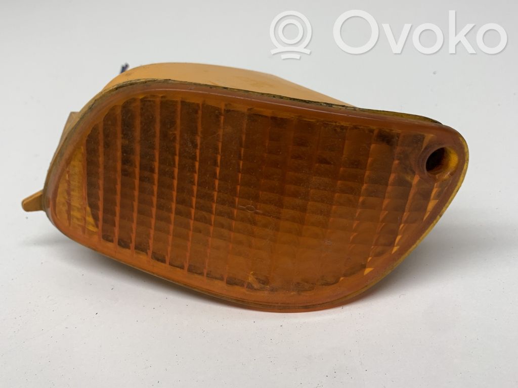 Ford Focus Front indicator light 