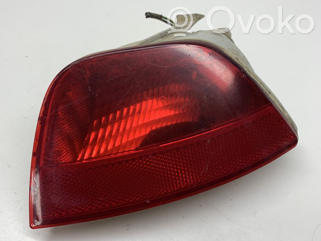 Ford Focus Priešrūkinis žibintas gale 