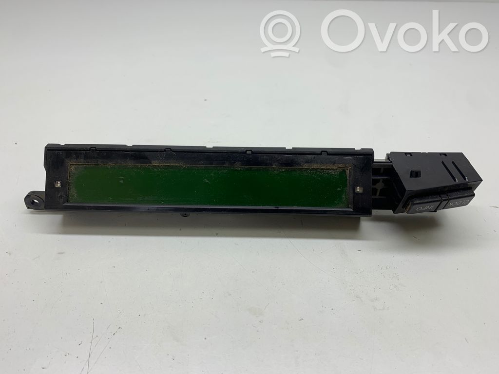 Bildschirm / Display / Anzeige   CC33B