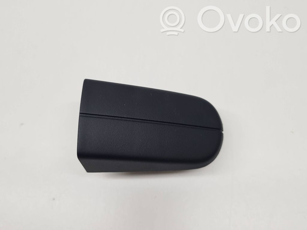 Ford Focus Loading door cover/cap 