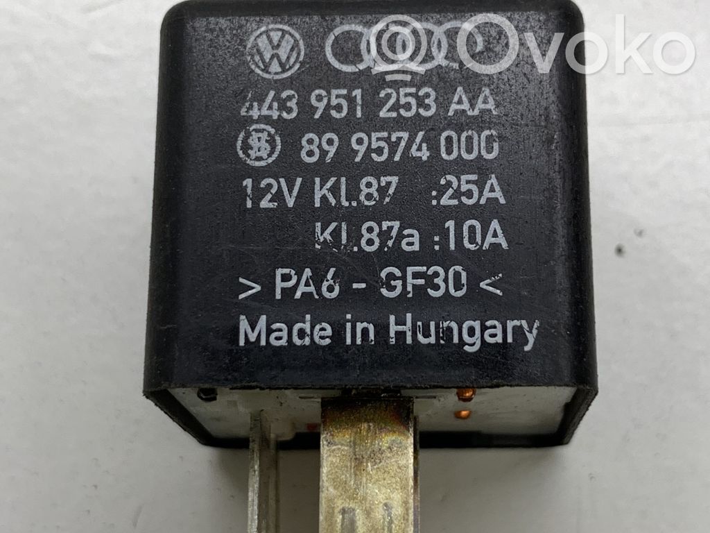 Audi A6 S6 C5 4B Sonstige Relais 