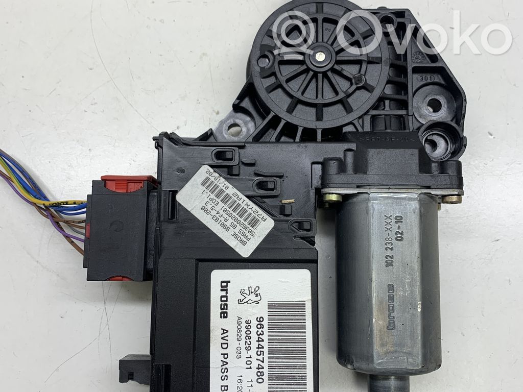 Peugeot 307 Silnik regulatora szyby drzwi przednich 