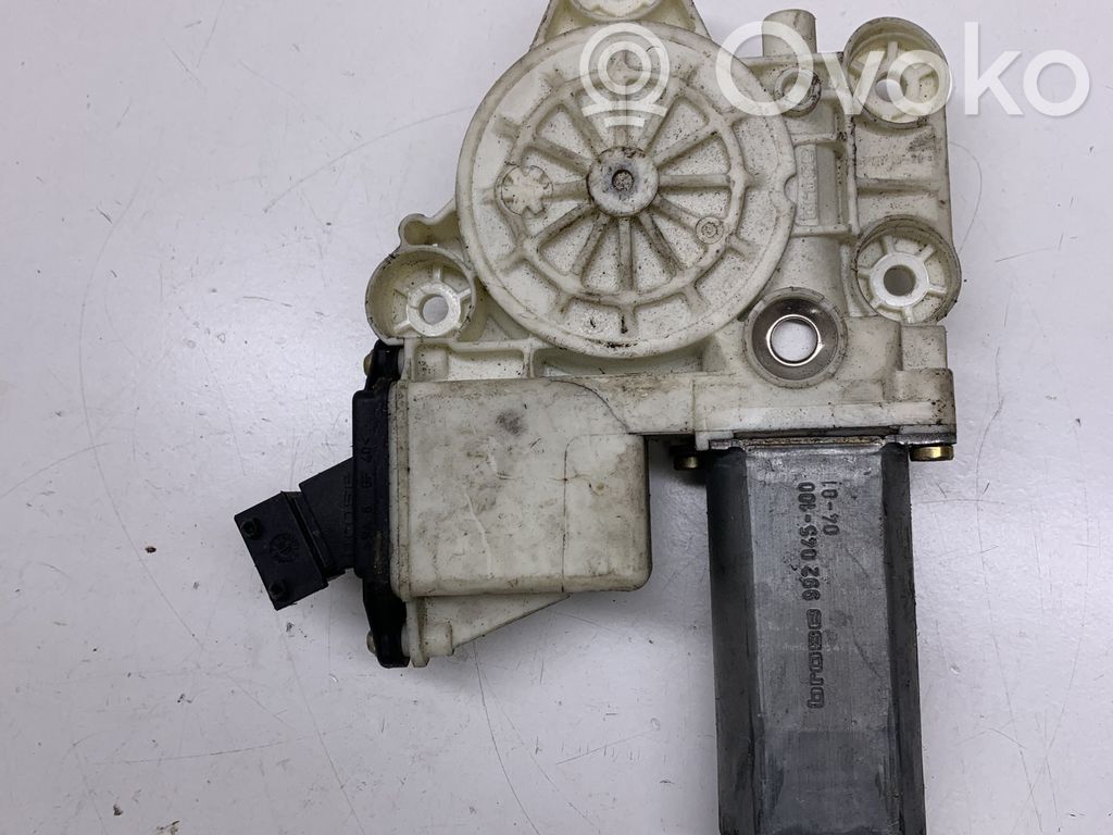 Toyota Corolla E120 E130 Fensterhebermotor Tür hinten 