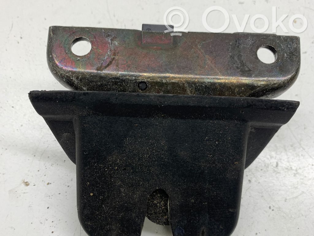 Audi A6 S6 C5 4B Tailgate/trunk/boot lock/catch/latch 