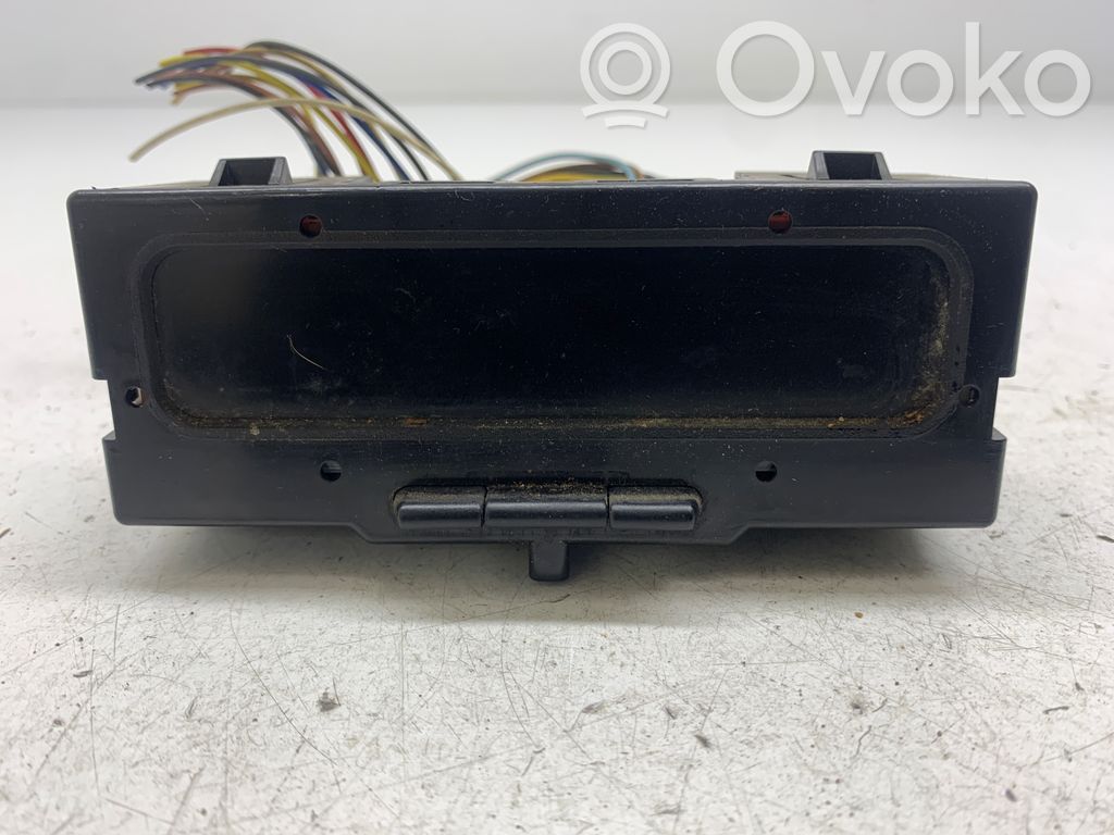 Renault Megane I Bildschirm / Display / Anzeige 