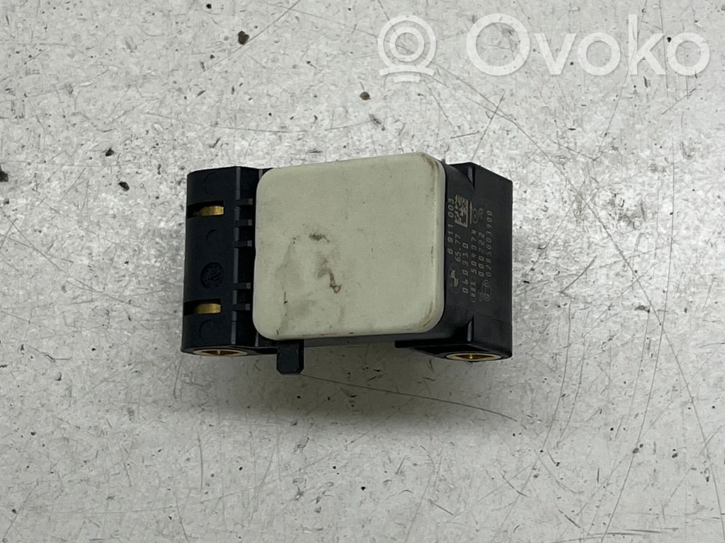 Airbag deployment crash/impact sensor   0285003900,6911003,504074,060310