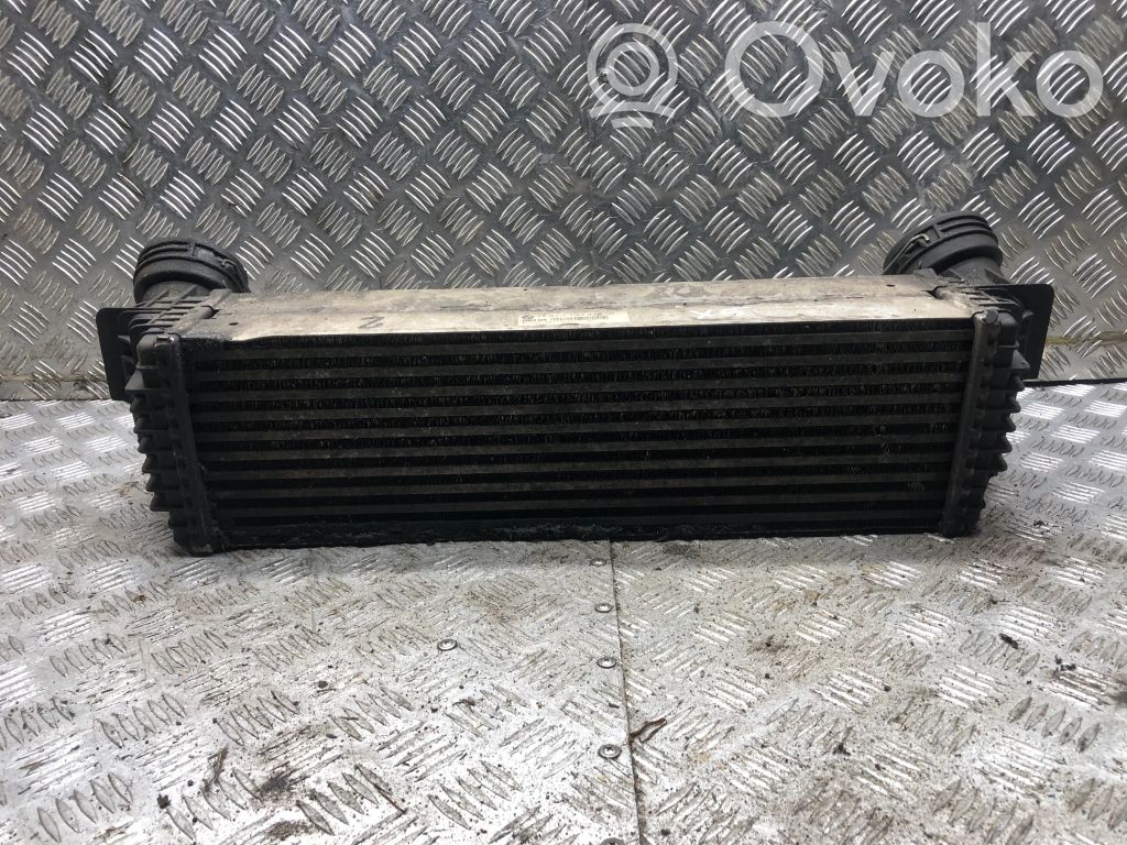BMW X5 E70 Interkūlerio radiatorius 