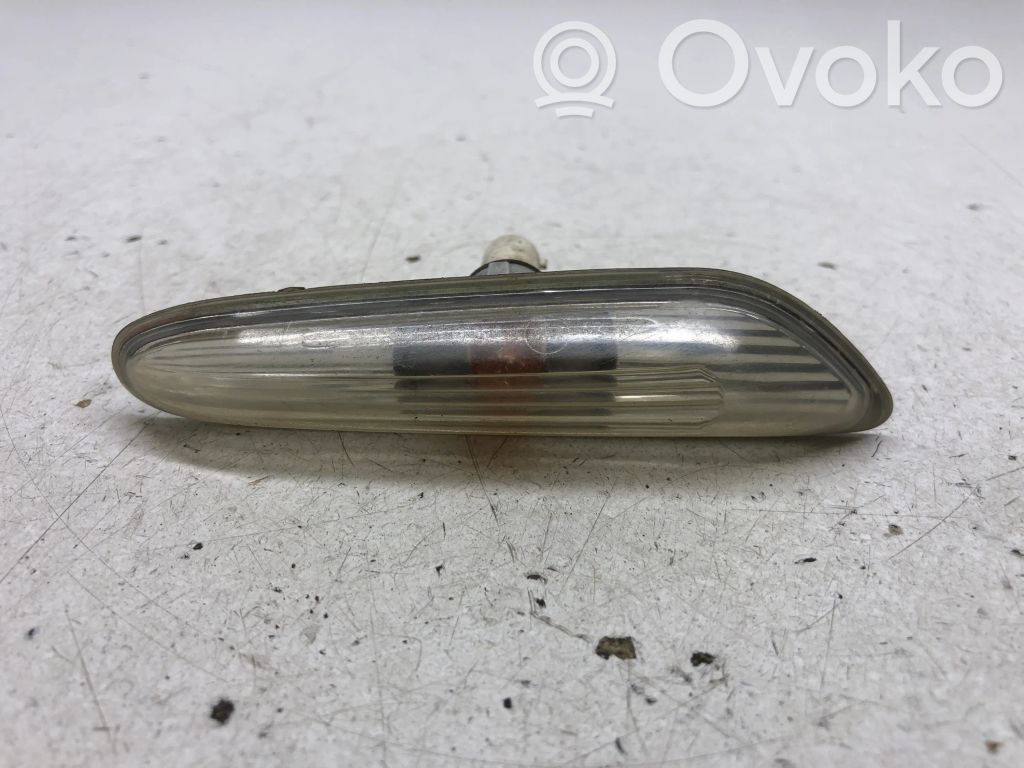 BMW 5 E60 E61 Front fender indicator light 