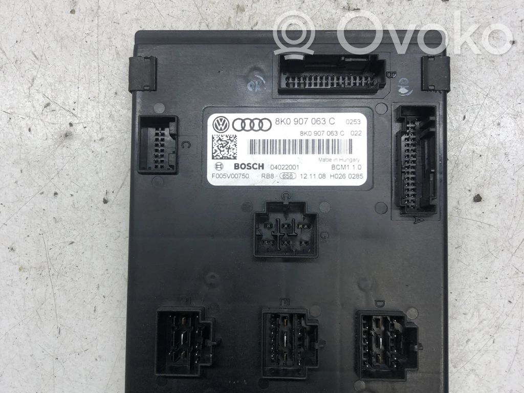 Audi A4 S4 B8 8K Komforto modulis 