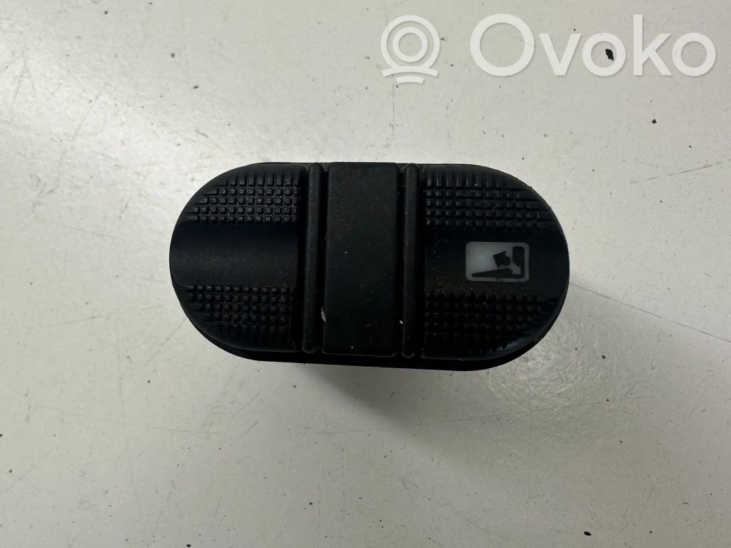 Electric window control switch   7M0959856D,95VW14A157FAW