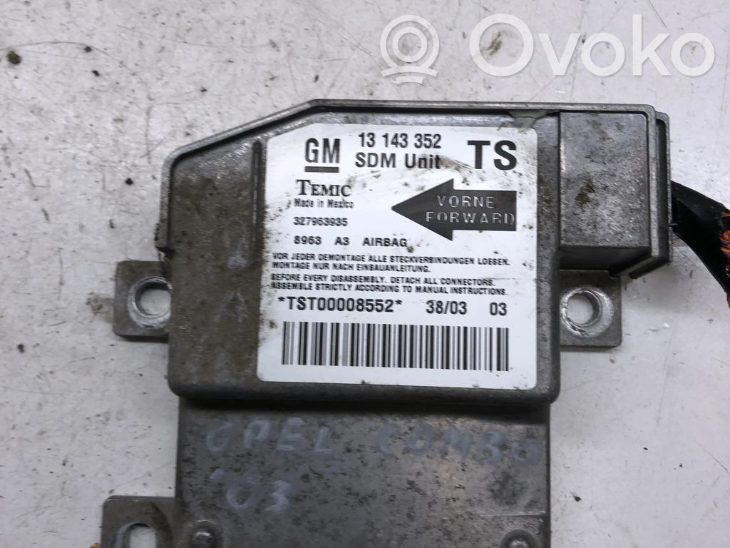 Opel Combo C Airbag control unit/module 