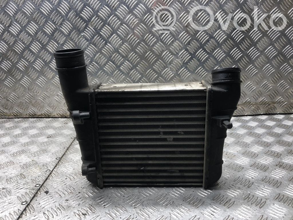 Audi A4 S4 B7 8E 8H Radiador intercooler 