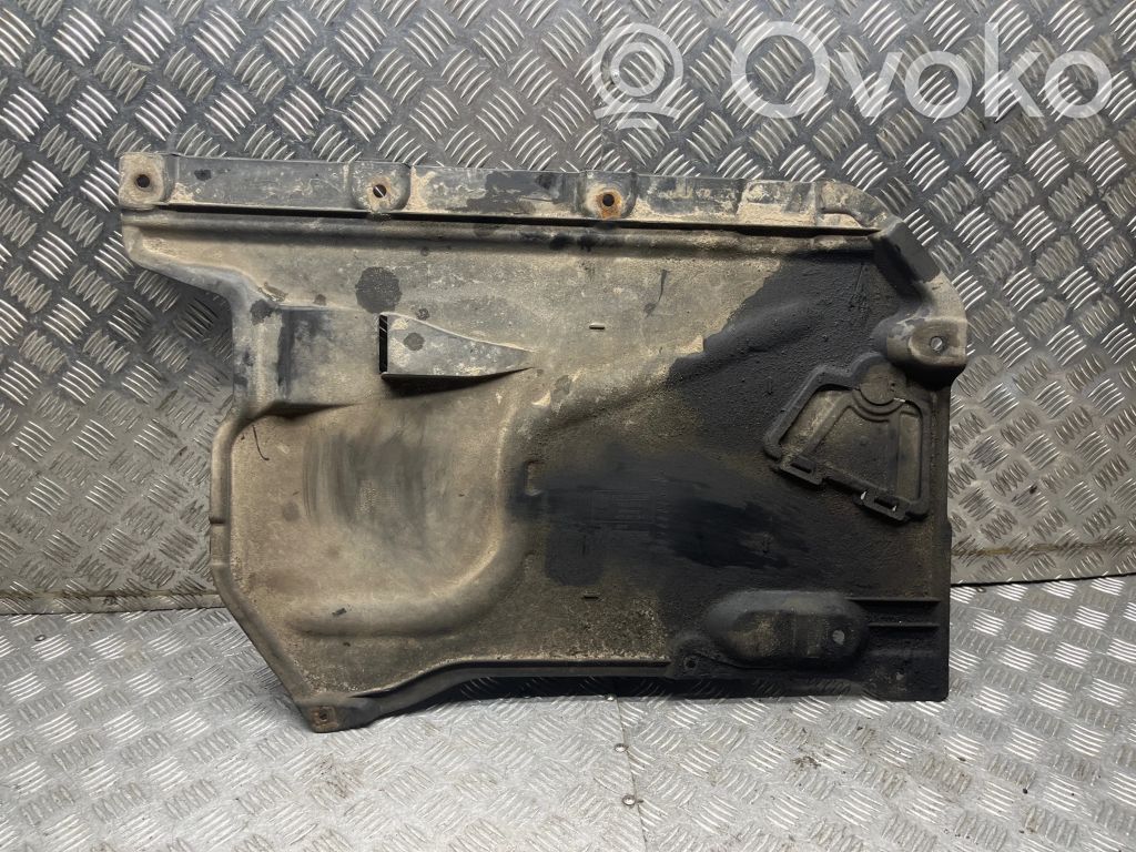 BMW 3 E92 E93 Vidurinė dugno apsauga 