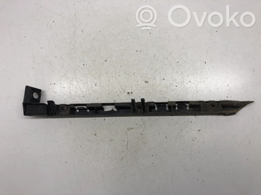 Rear bumper mounting bracket   51127135607,7135607,72758411