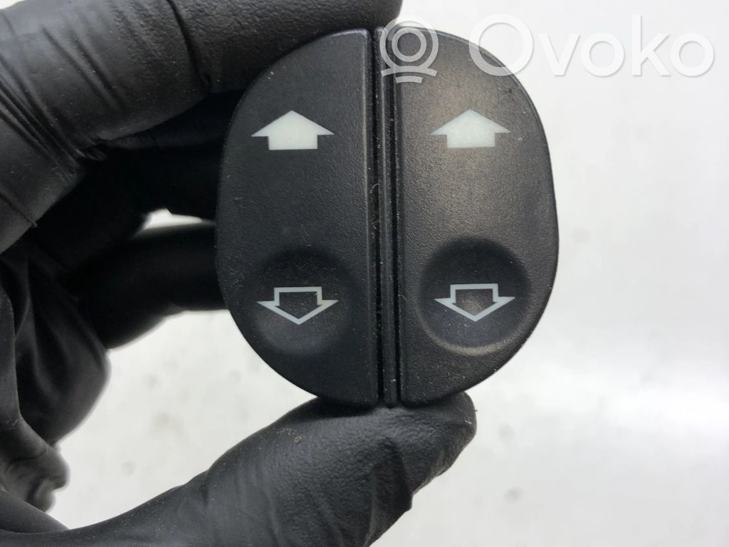 Ford Fiesta Electric window control switch 
