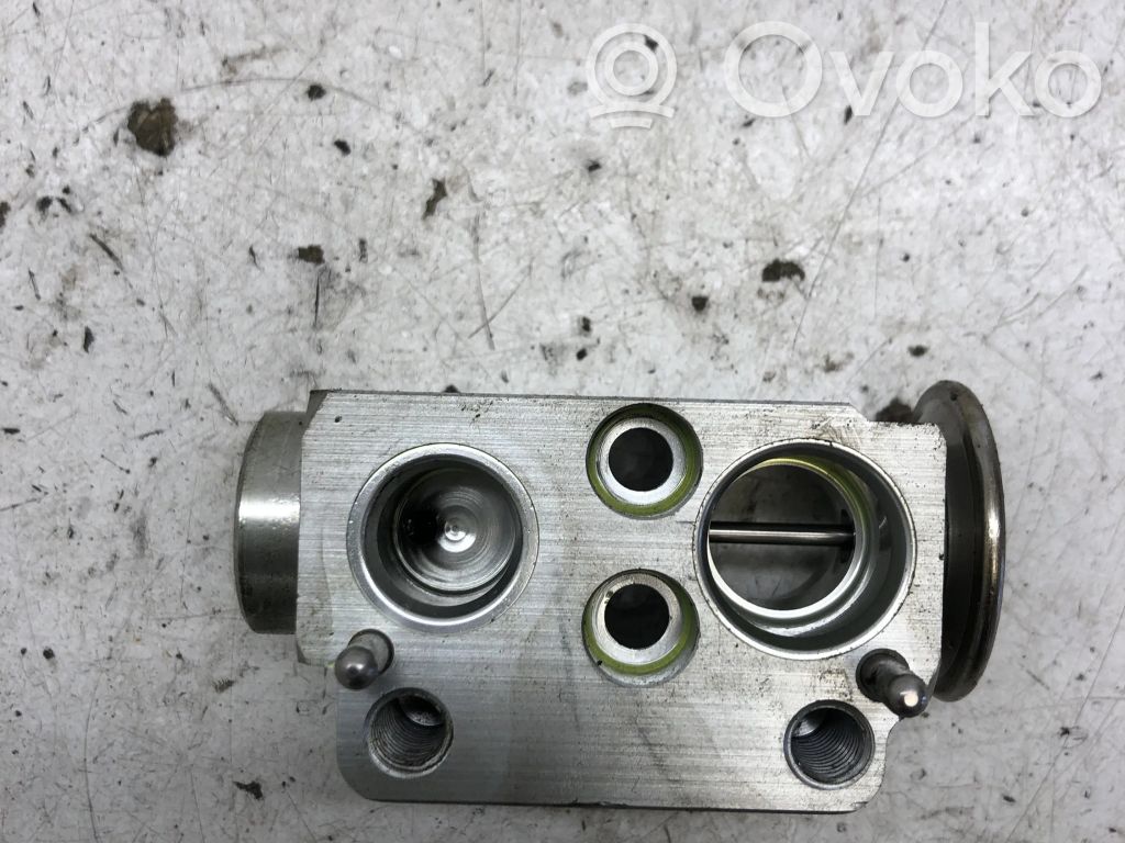 BMW 3 E90 E91 Zawór rozprężny klimatyzacji A/C 