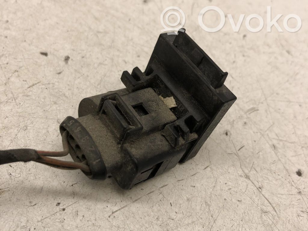 Volkswagen Golf V Czujnik położenia pedału sprzęgła 