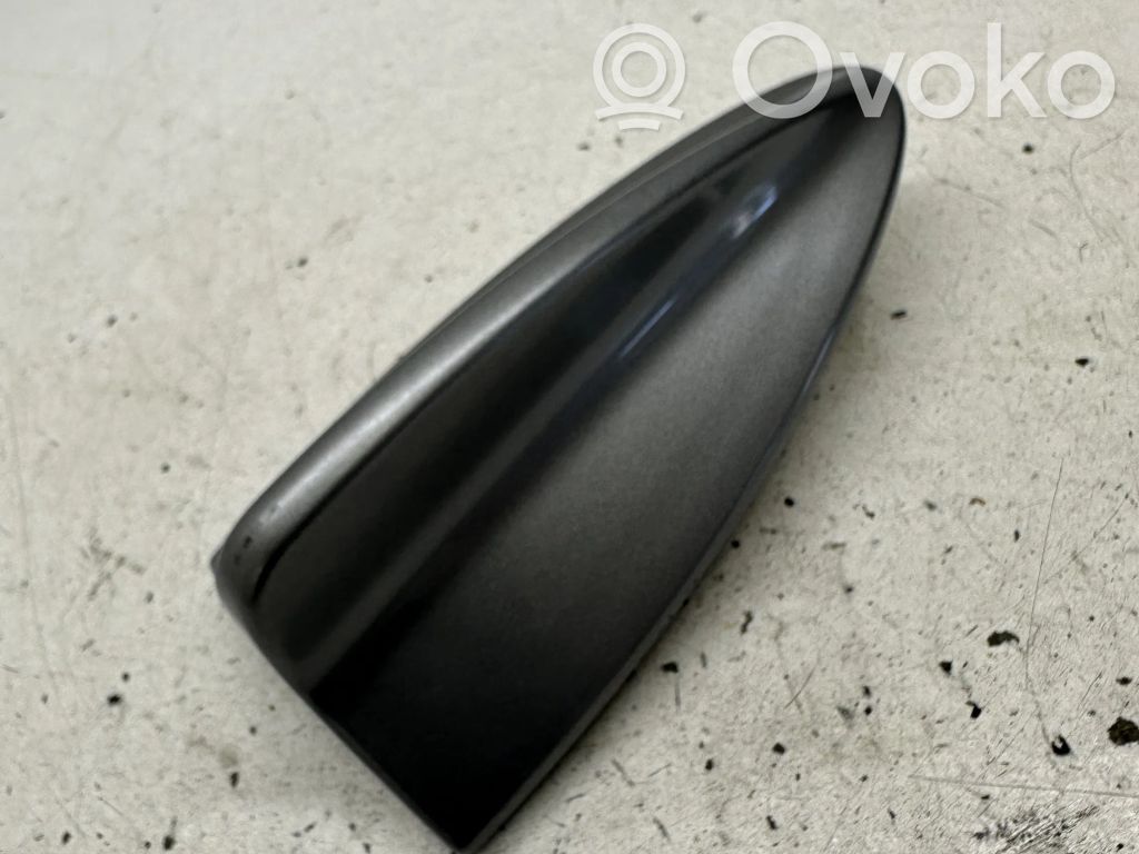 BMW 3 E90 E91 GPS-pystyantenni 