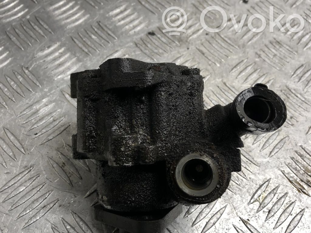 Audi A6 S6 C5 4B Ohjaustehostimen pumppu 