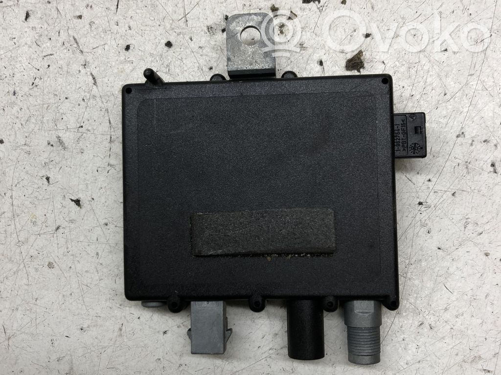 BMW X5 E53 Antenos stiprintuvas 