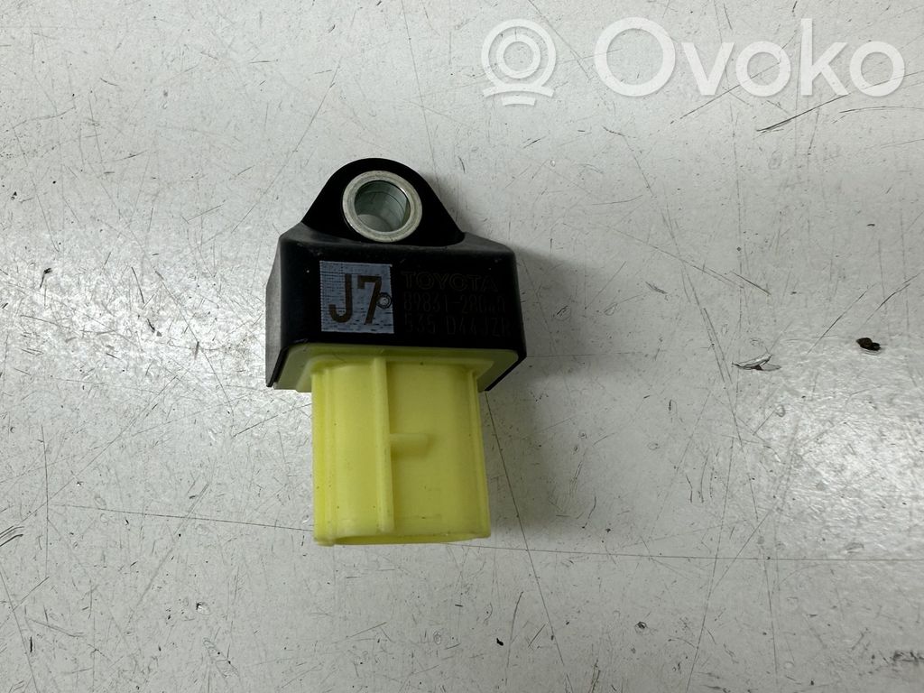 Lexus RX 450H Airbagsensor Crashsensor Drucksensor 