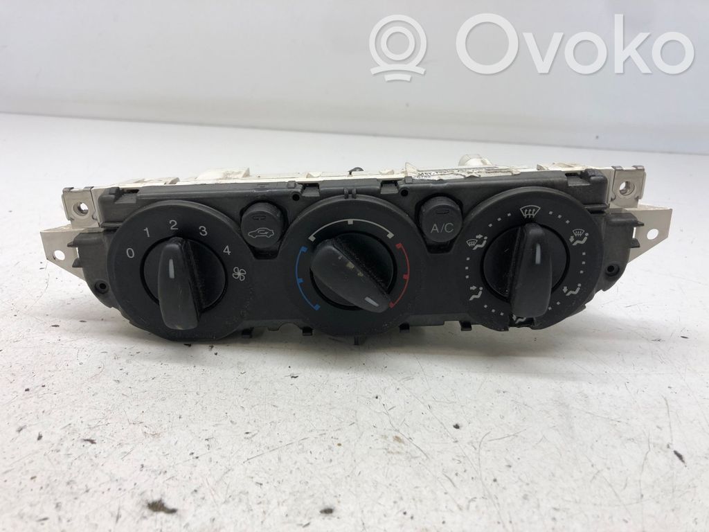 Climate control unit   3M5T19980AD