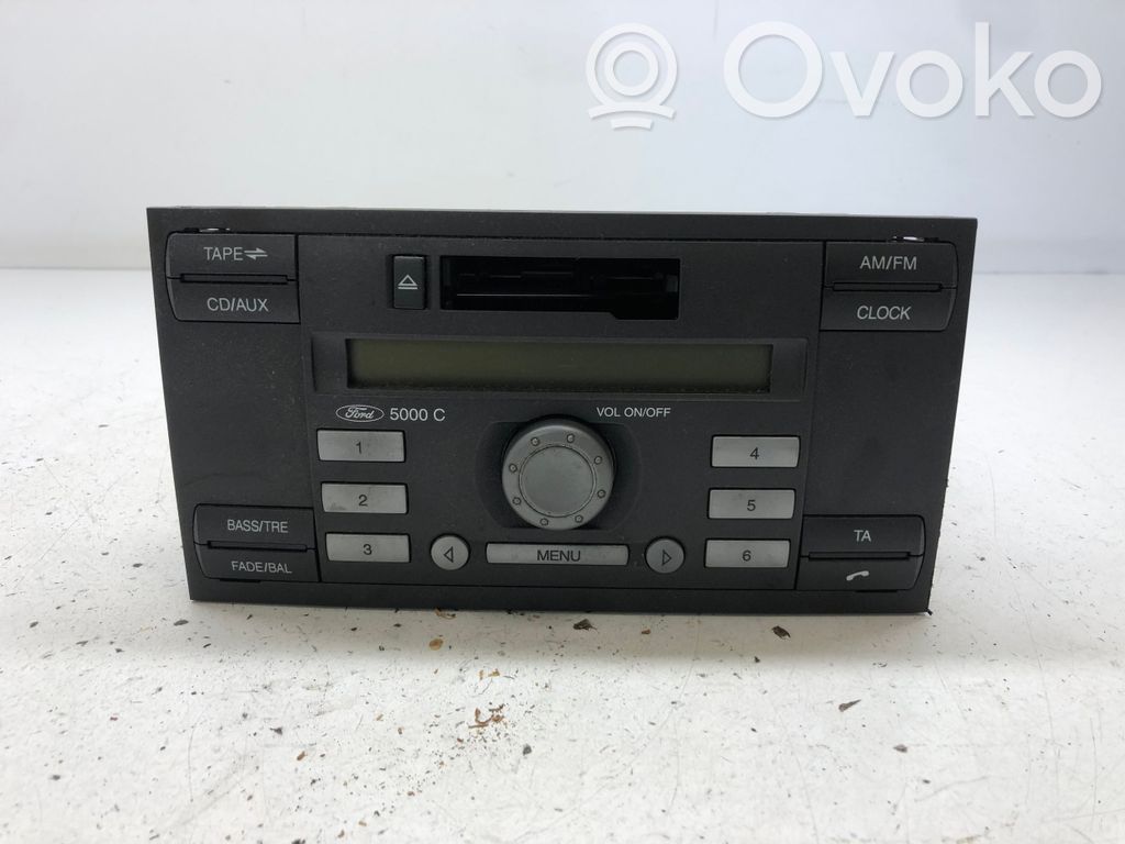 Ford Focus Panel / Radioodtwarzacz CD/DVD/GPS 