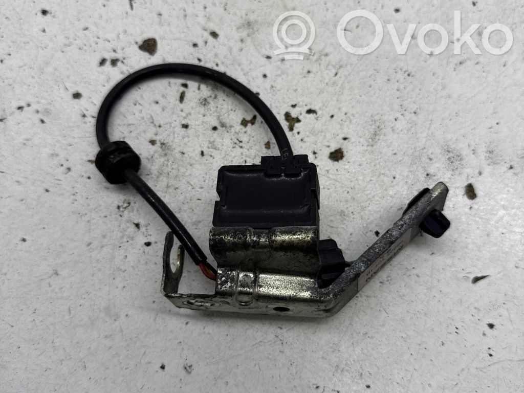 Sensor   988051CF1B