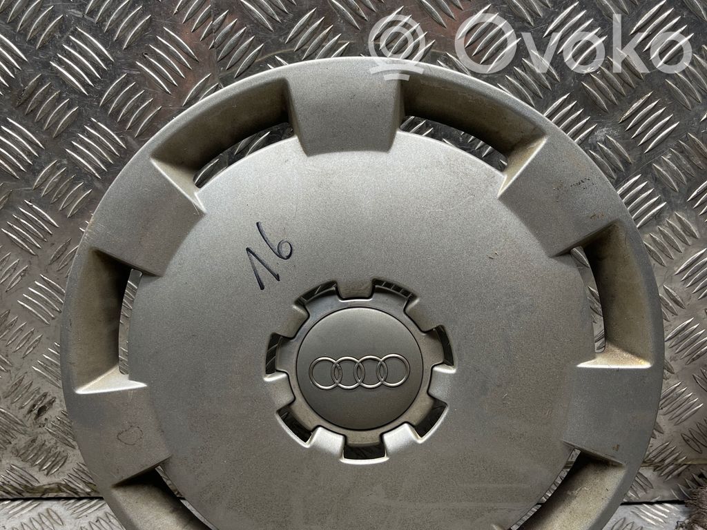 Audi A4 S4 B7 8E 8H R16-pölykapseli 