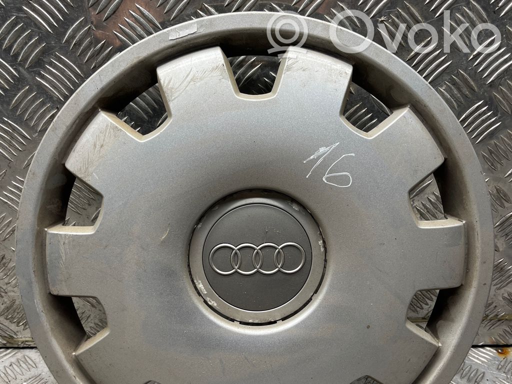 Audi A4 S4 B7 8E 8H Kołpaki oryginalne R16 