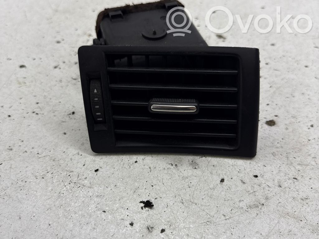 Audi A4 S4 B6 8E 8H Rejilla de ventilación central del panel 