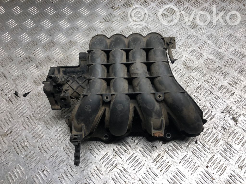 Mitsubishi Colt Kolektorius įsiurbimo 