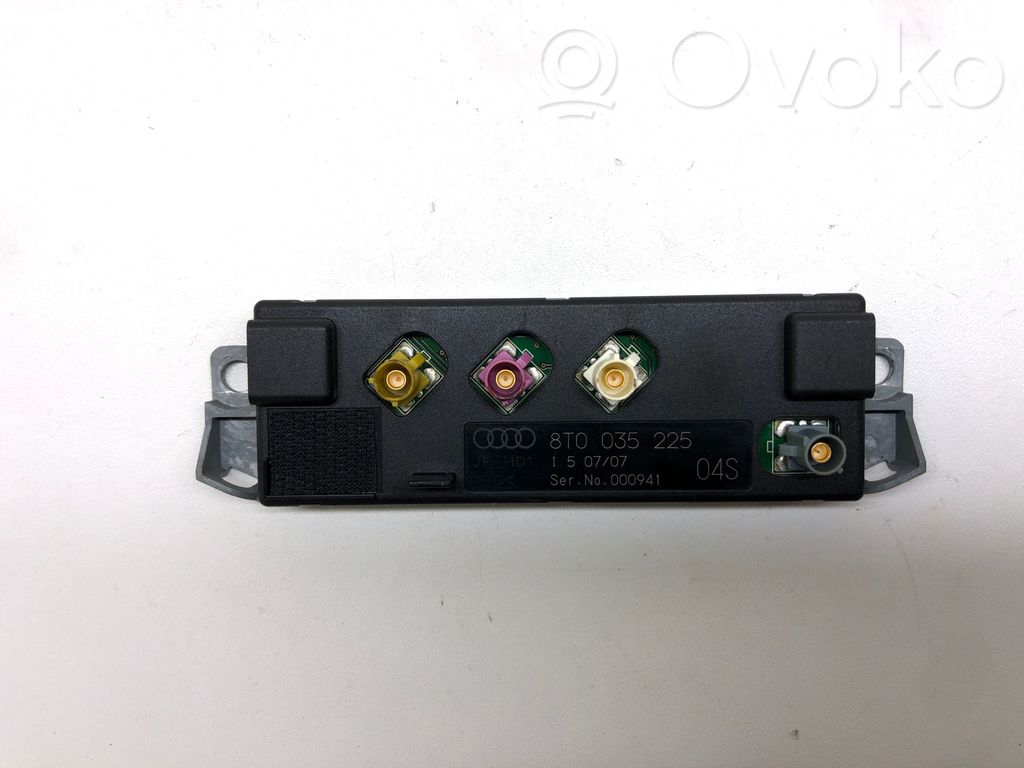 Audi A5 8T 8F Antenos stiprintuvas 