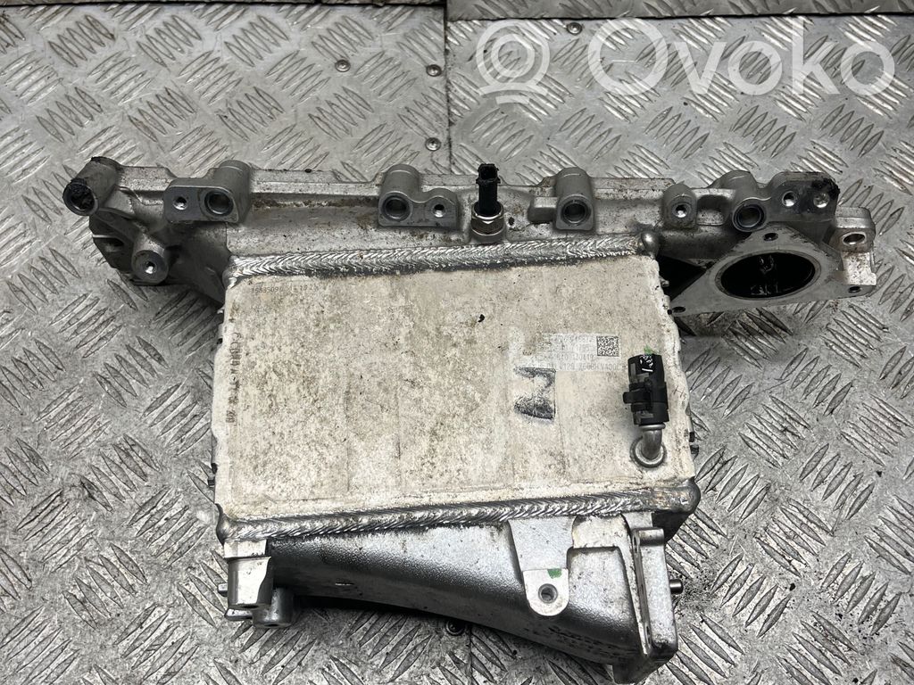 Audi A4 S4 B9 8W Colector de admisión 