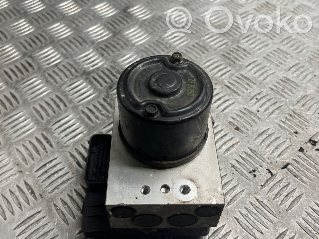 Hyundai Santa Fe ABS Pump 