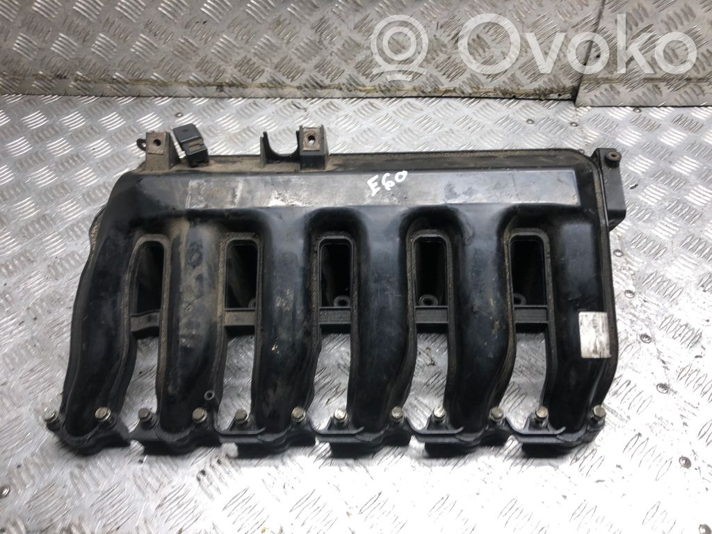 BMW 5 E60 E61 Intake manifold 