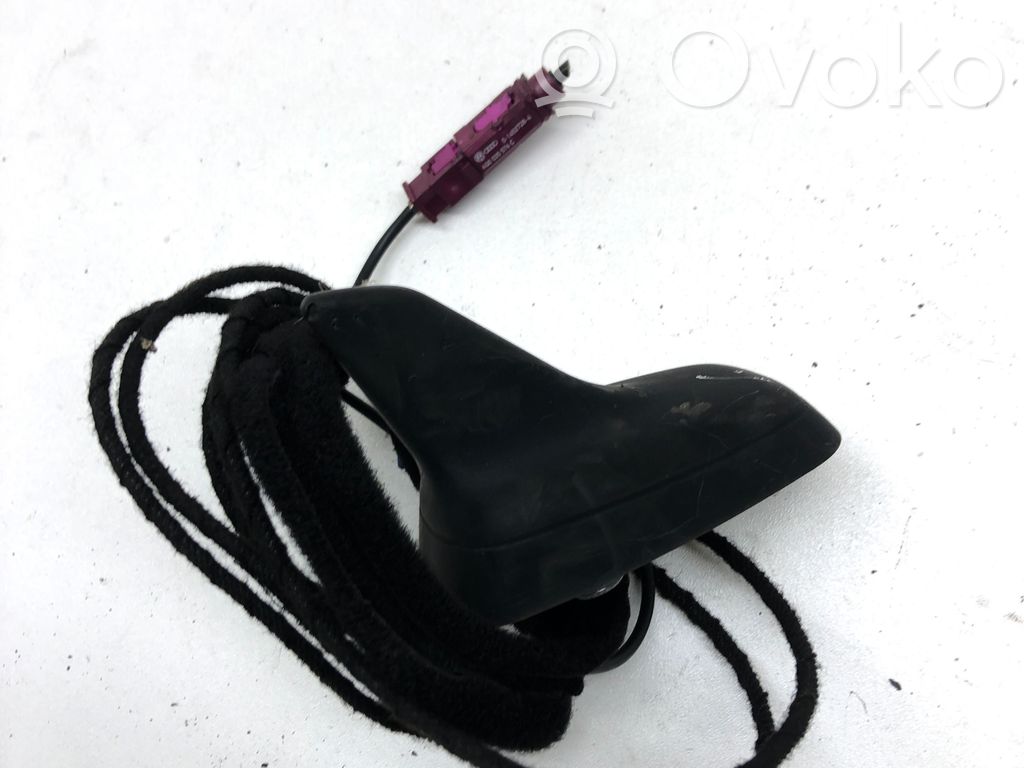 Audi A5 8T 8F GPS-pystyantenni 