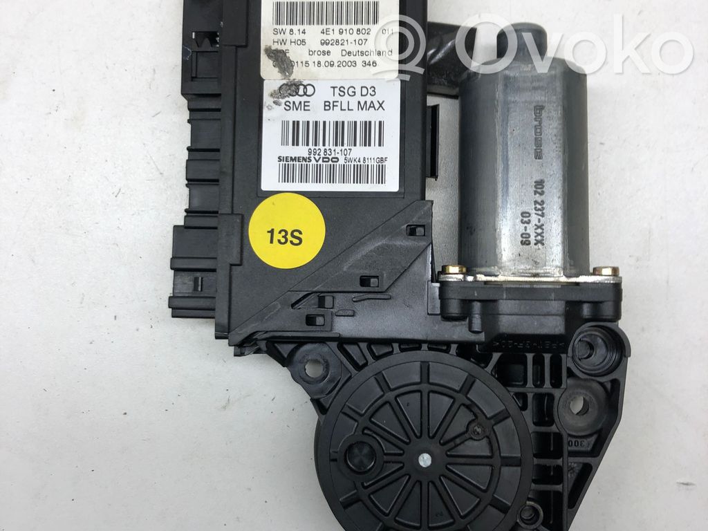 Audi A8 S8 D3 4E Motor del regulador de la ventanilla de la puerta delantera 
