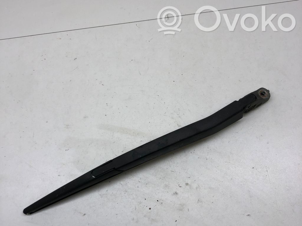 Opel Corsa D Ramię wycieraczki szyby tylnej 