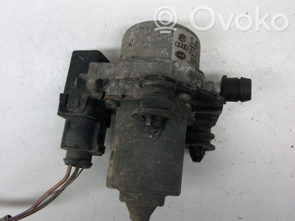Skoda Octavia Mk2 (1Z) Vacuum pump 