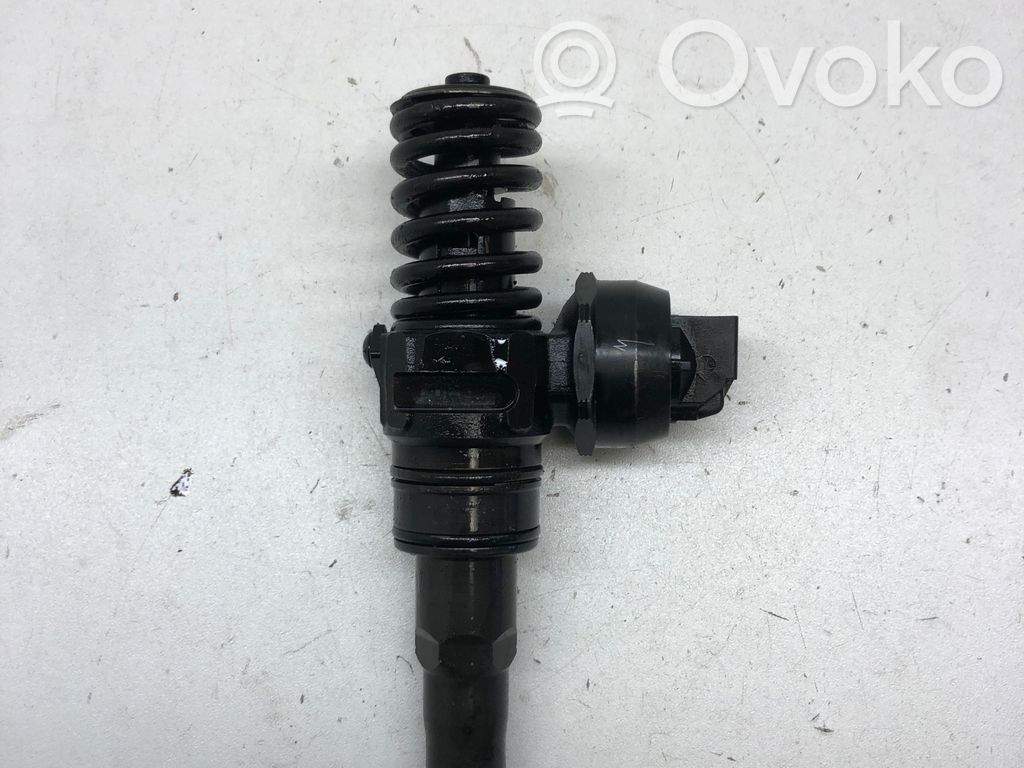 Audi A4 S4 B6 8E 8H Inyector de combustible 