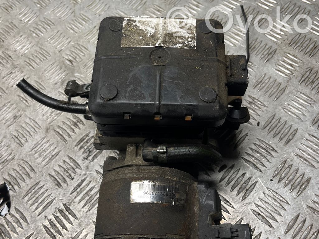 Citroen C5 Ilmajousituksen kompressori 