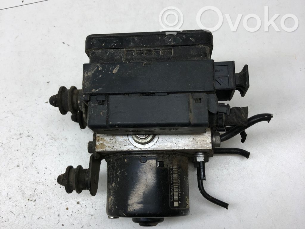 Volkswagen Golf V Bomba de ABS 