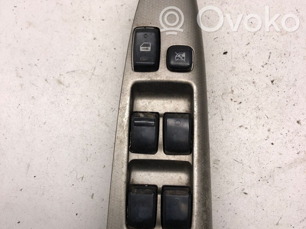 Toyota Corolla Verso E121 Interruptor del elevalunas eléctrico 